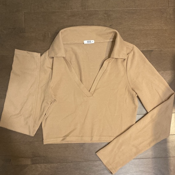 Ardene - Long sleeve V-Neck Crop top Sz S - Picture 8 of 10